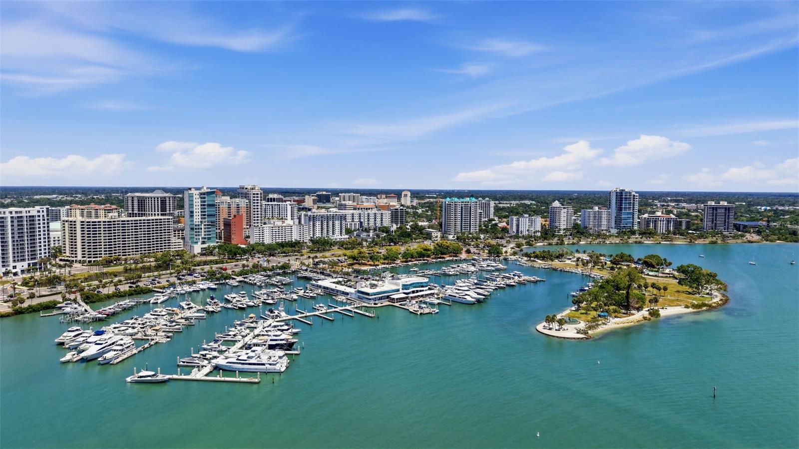 33 S GULFSTREAM AVE #704, SARASOTA, FL, 34236