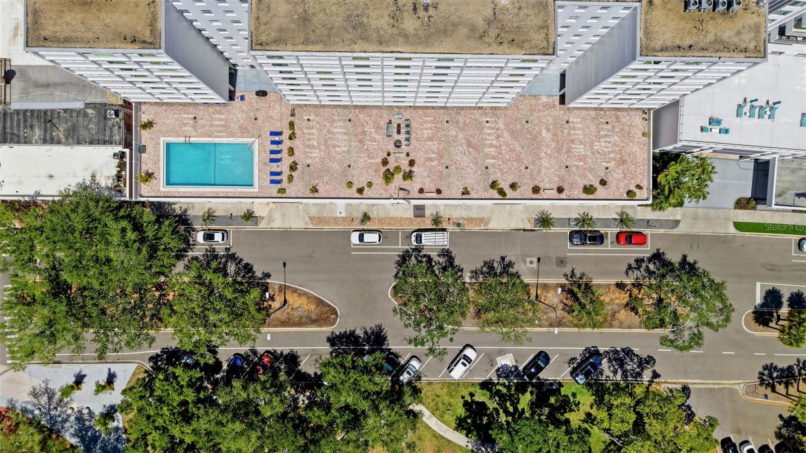 33 S GULFSTREAM AVE #704, SARASOTA, FL, 34236