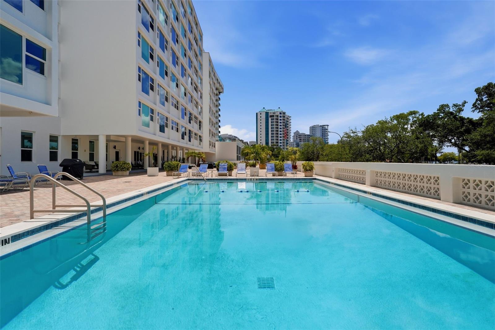 33 S GULFSTREAM AVE #704, SARASOTA, FL, 34236