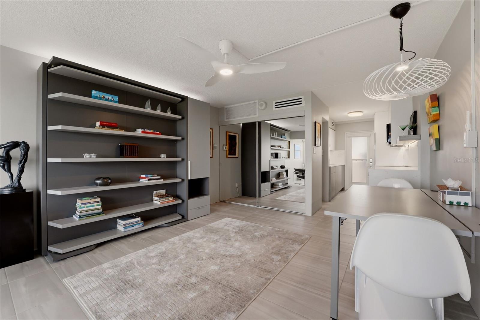 33 S GULFSTREAM AVE #704, SARASOTA, FL, 34236