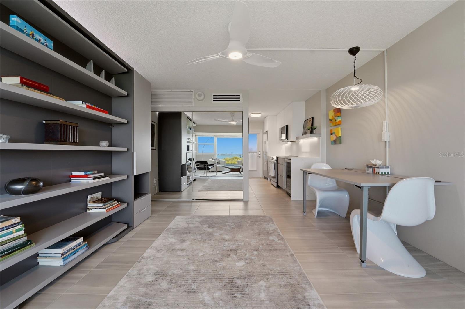 33 S GULFSTREAM AVE #704, SARASOTA, FL, 34236
