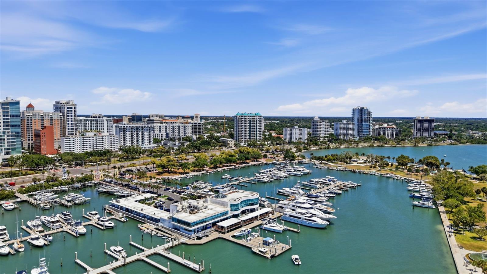 33 S GULFSTREAM AVE #704, SARASOTA, FL, 34236