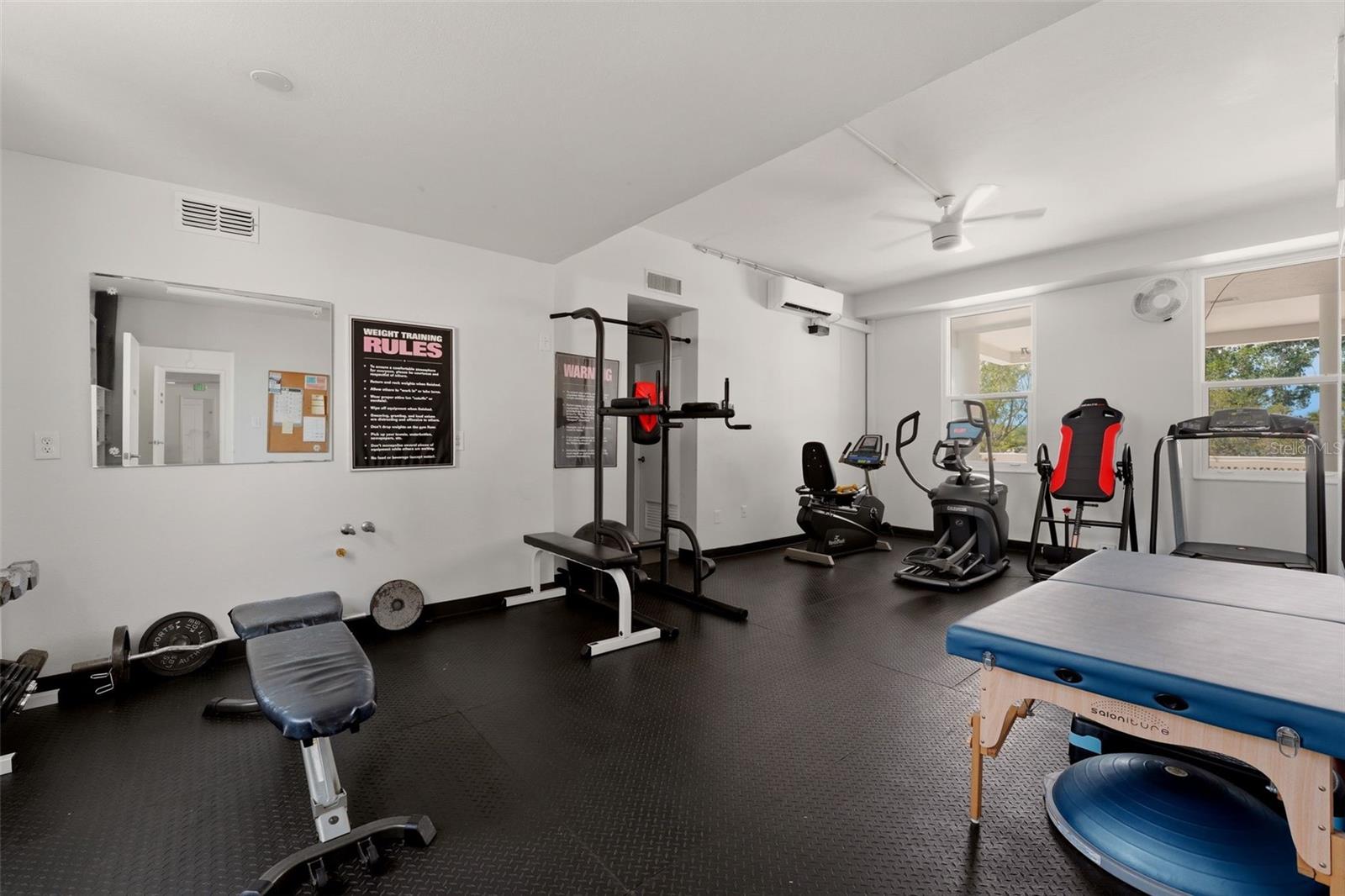 33 S GULFSTREAM AVE #704, SARASOTA, FL, 34236