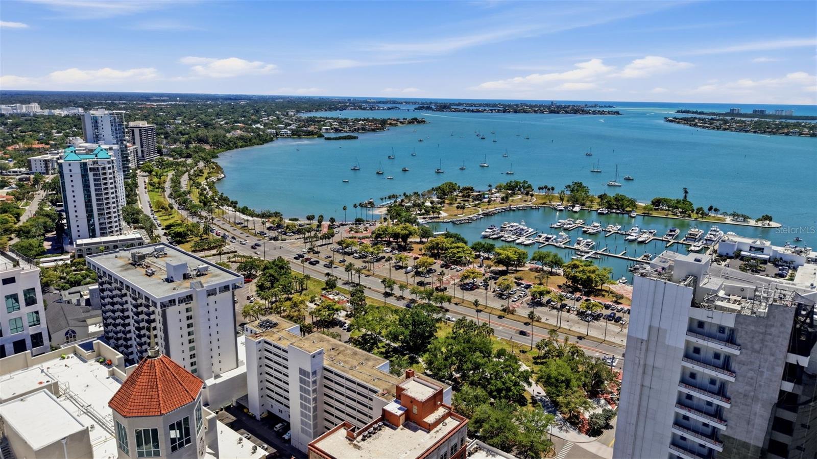33 S GULFSTREAM AVE #704, SARASOTA, FL, 34236