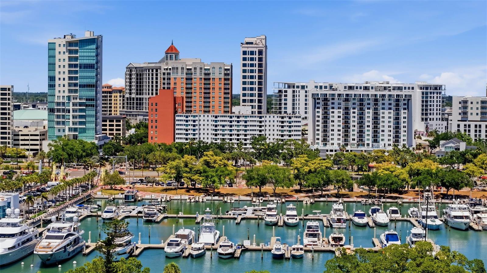 33 S GULFSTREAM AVE #704, SARASOTA, FL, 34236