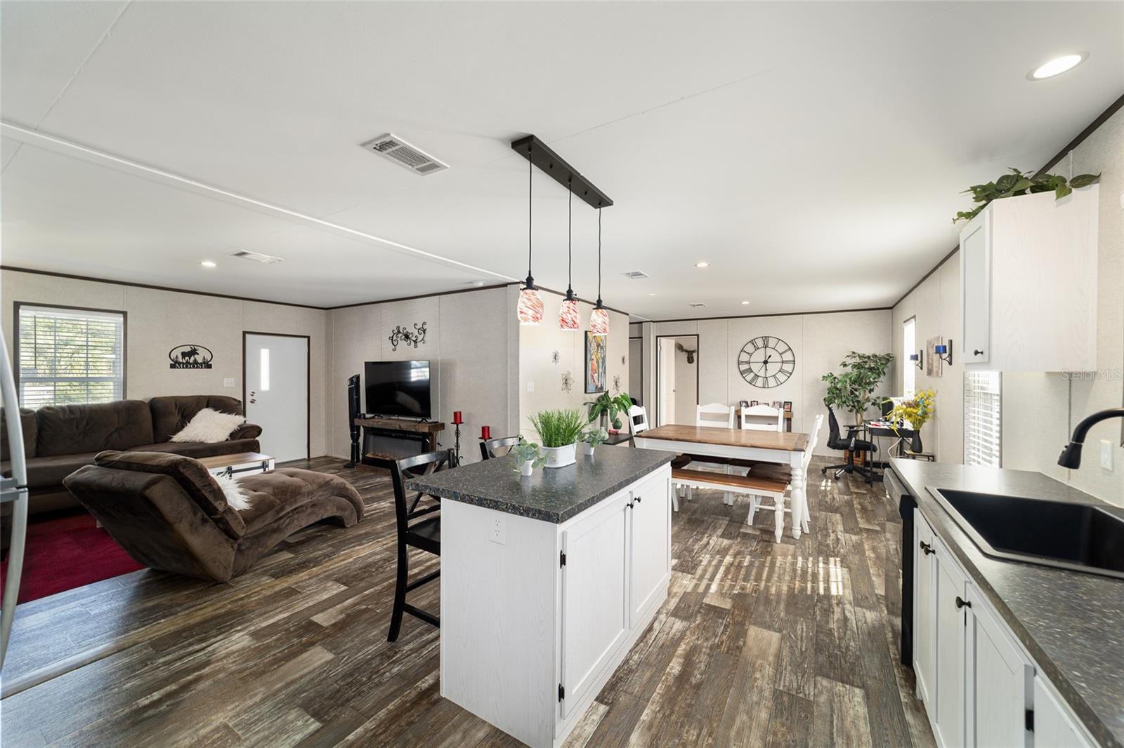 6791 W HOLIDAY ST, HOMOSASSA, FL, 34446