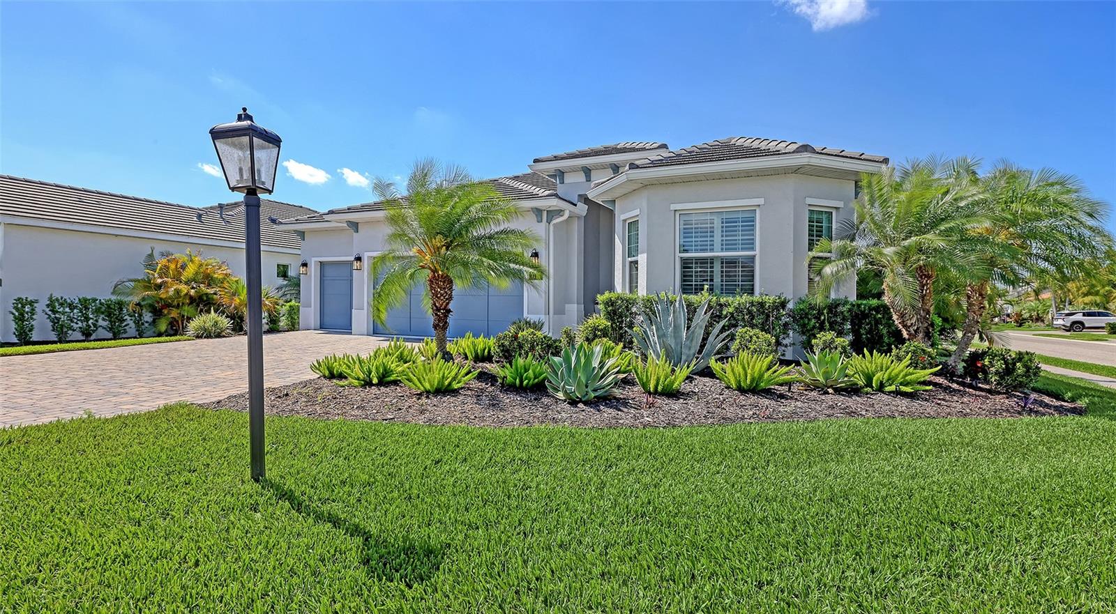 7724 SANDHILL LAKE DR, SARASOTA, FL, 34241
