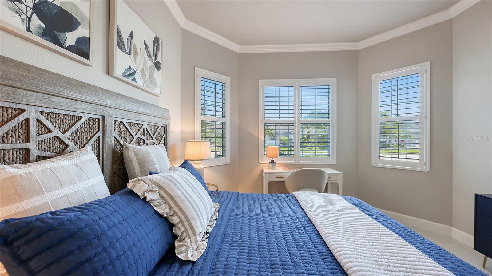 7724 SANDHILL LAKE DR, SARASOTA, FL, 34241