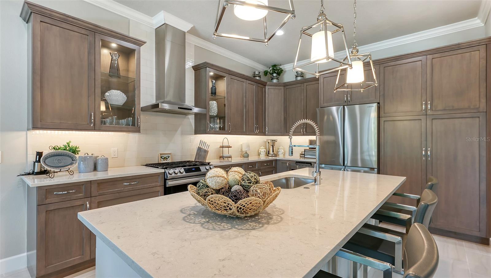 7724 SANDHILL LAKE DR, SARASOTA, FL, 34241