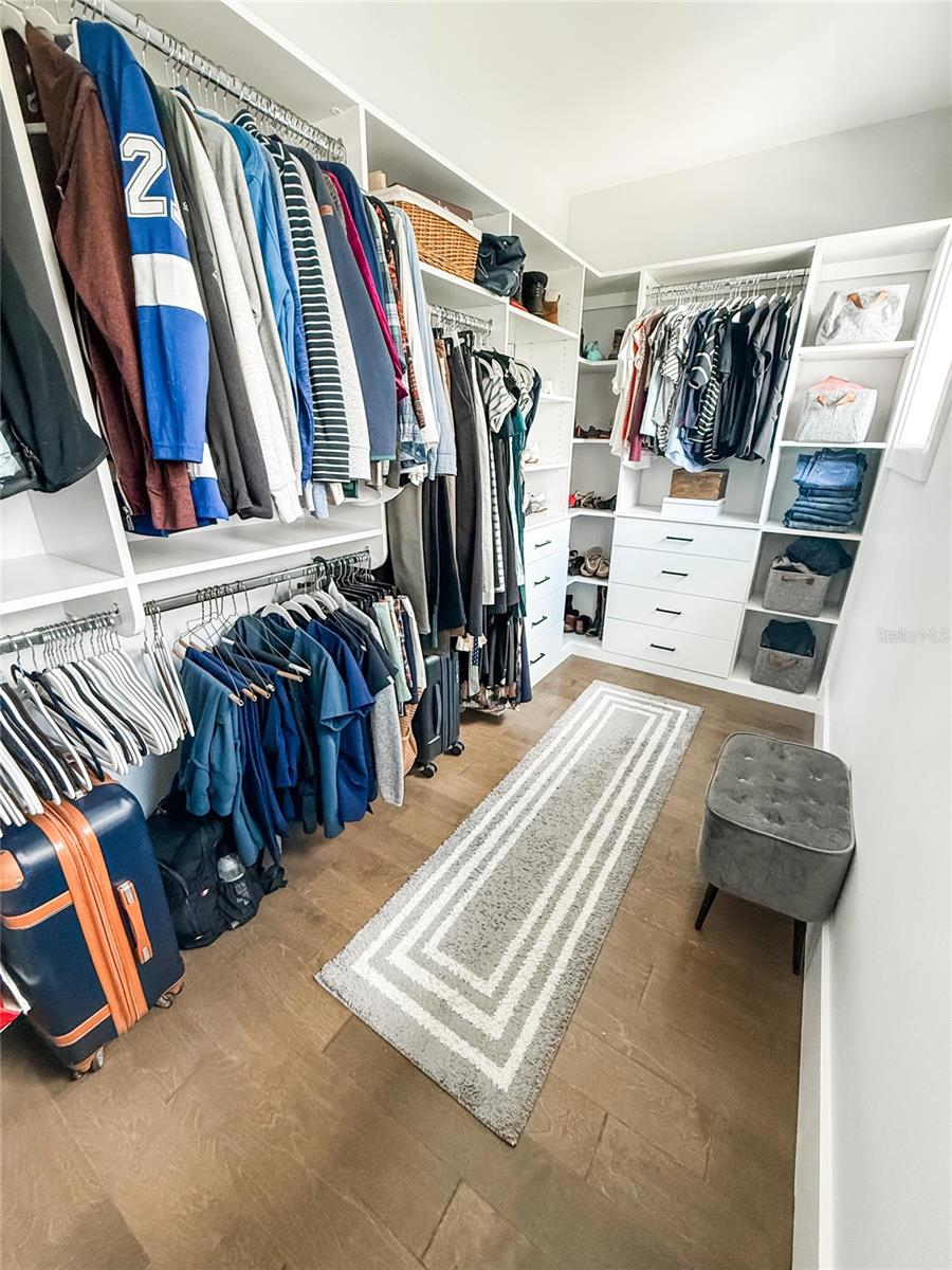 510 CHANNEL DR, TAMPA, FL, 33606