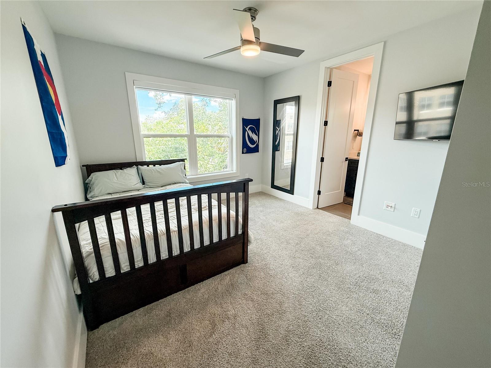 510 CHANNEL DR, TAMPA, FL, 33606