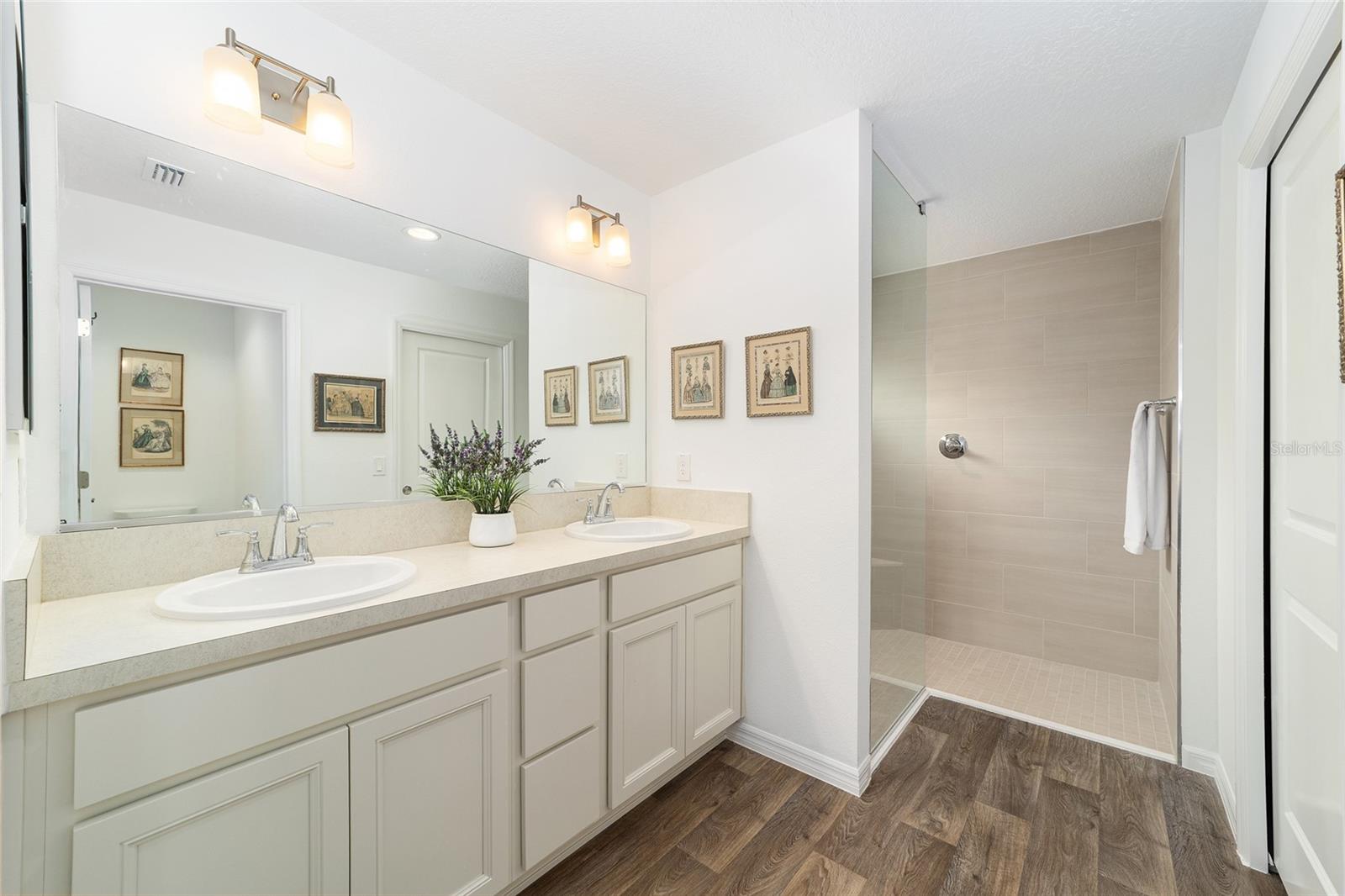 5539 ANNETTE AVE, THE VILLAGES, FL, 32163