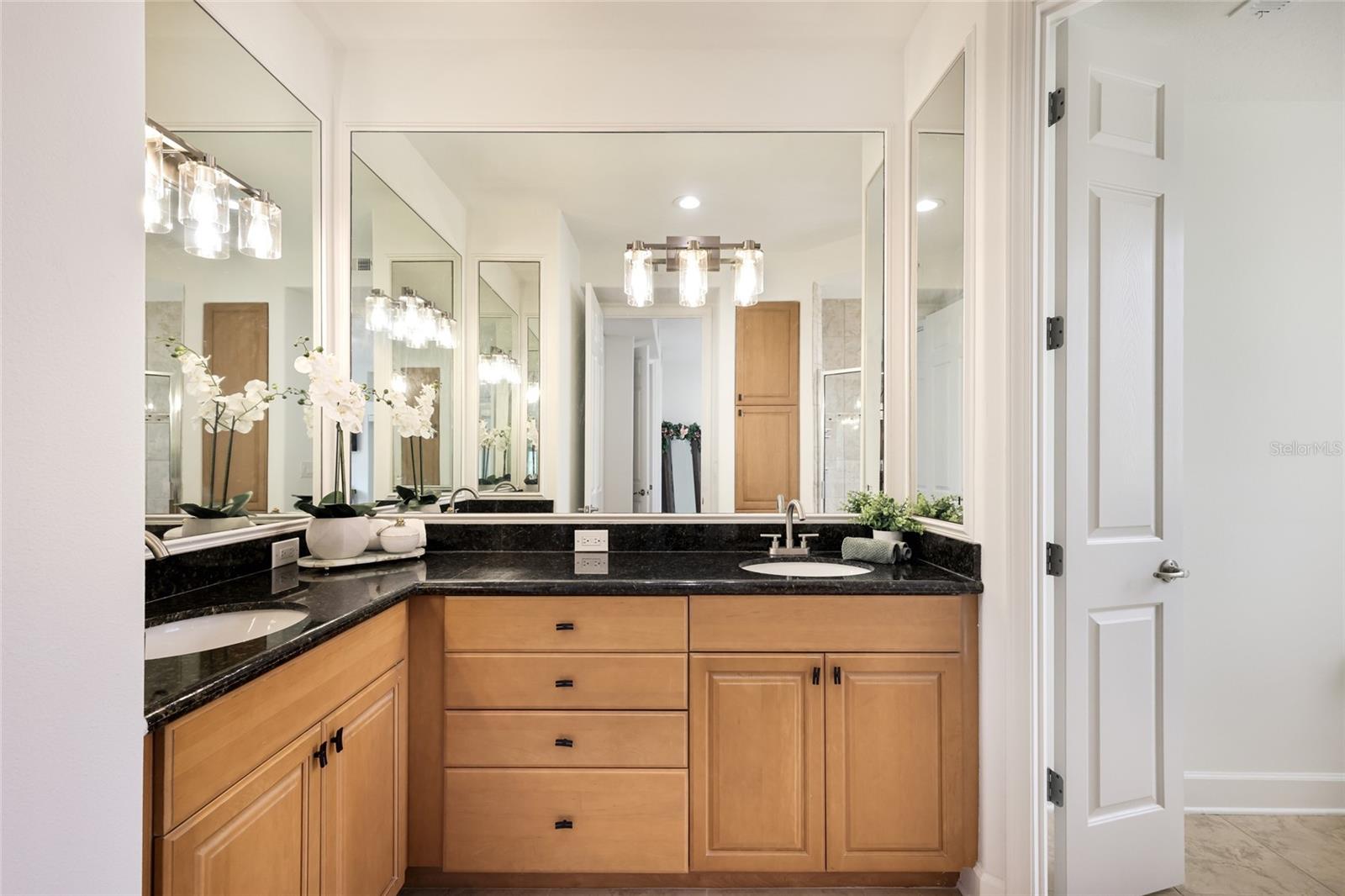 7906 ST SIMONS ST #7906, UNIVERSITY PARK, FL, 34201