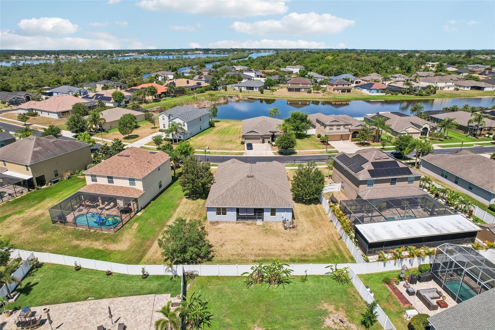 2426 CUMBERLAND CLIFF DR, RUSKIN, FL, 33570
