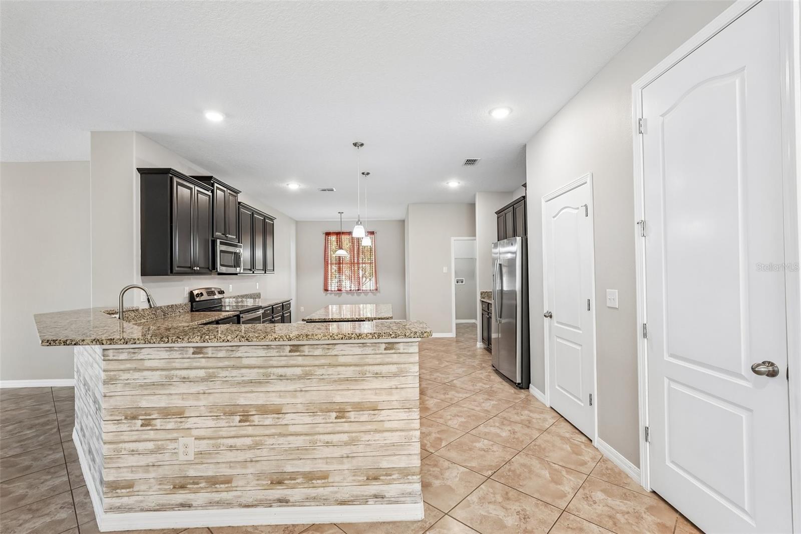 2426 CUMBERLAND CLIFF DR, RUSKIN, FL, 33570