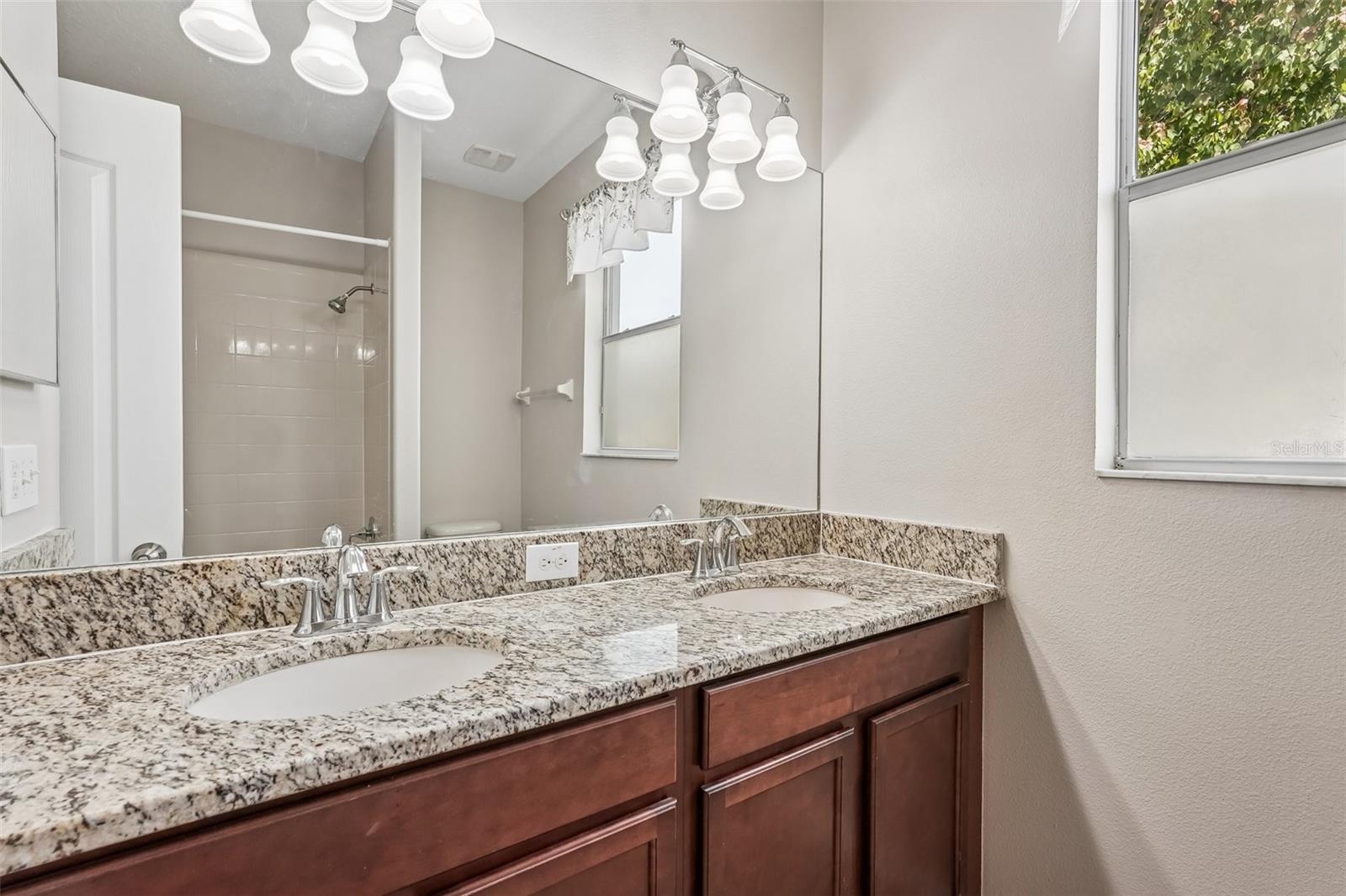 2426 CUMBERLAND CLIFF DR, RUSKIN, FL, 33570