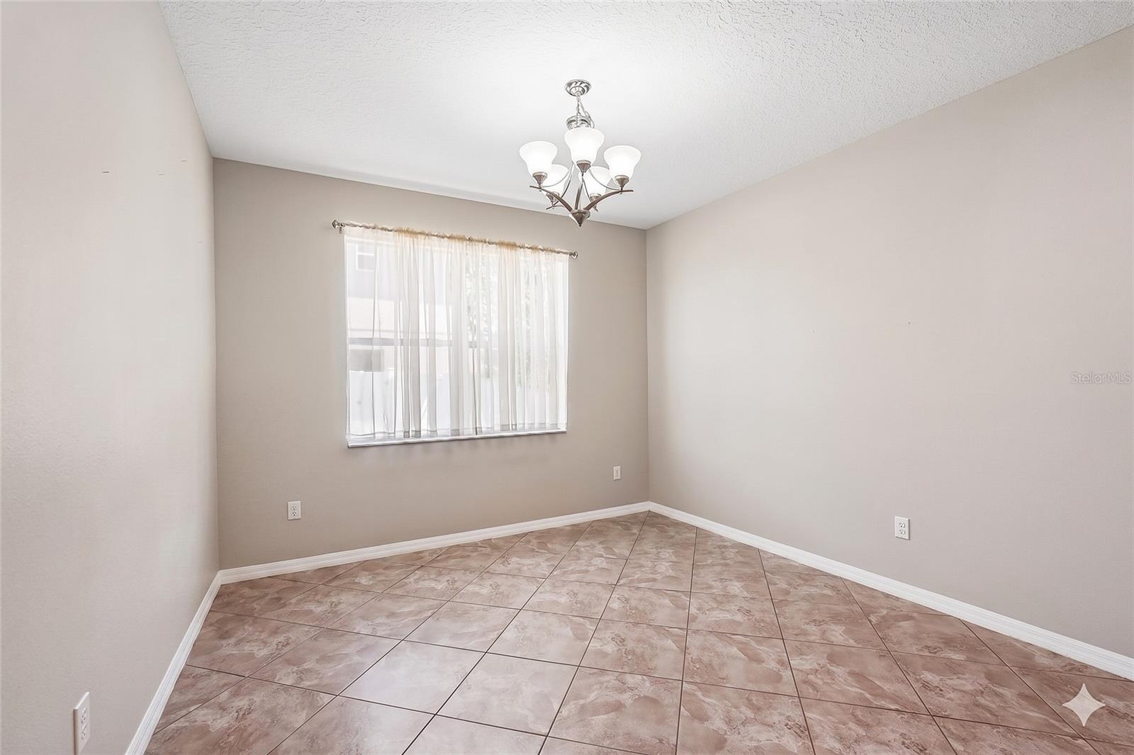 2426 CUMBERLAND CLIFF DR, RUSKIN, FL, 33570