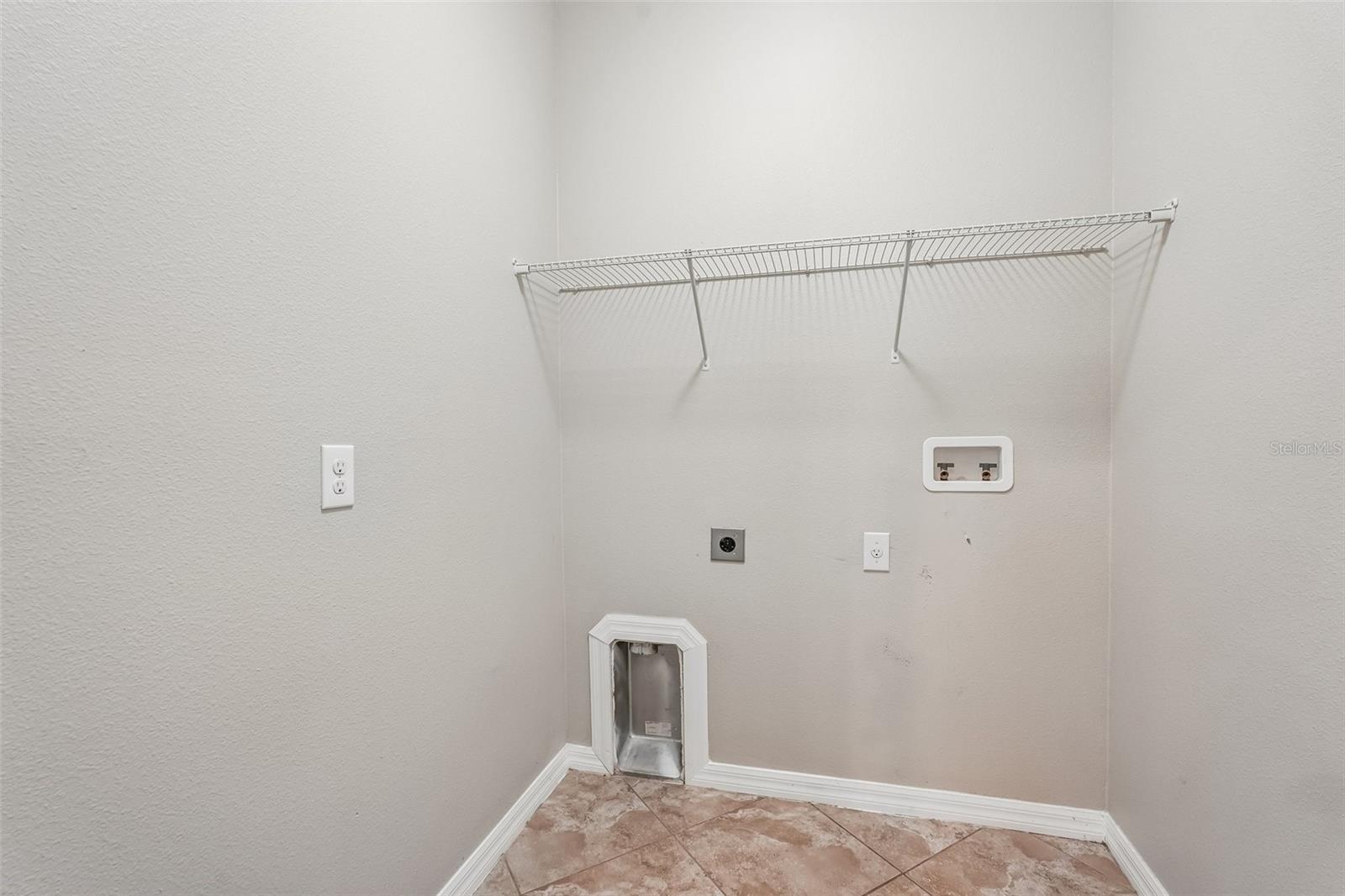 2426 CUMBERLAND CLIFF DR, RUSKIN, FL, 33570