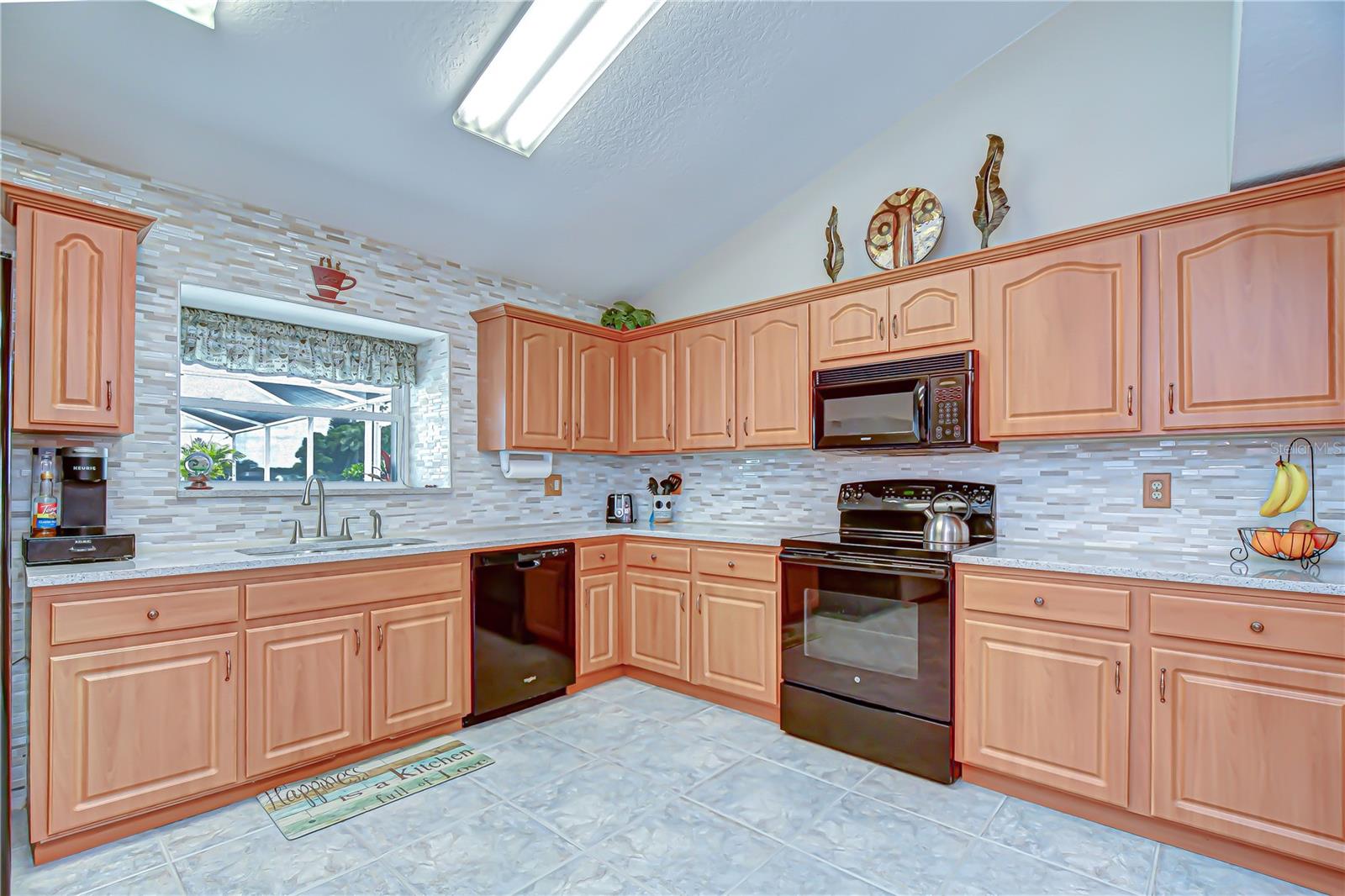 1428 SHELL FLOWER DR, BRANDON, FL, 33511