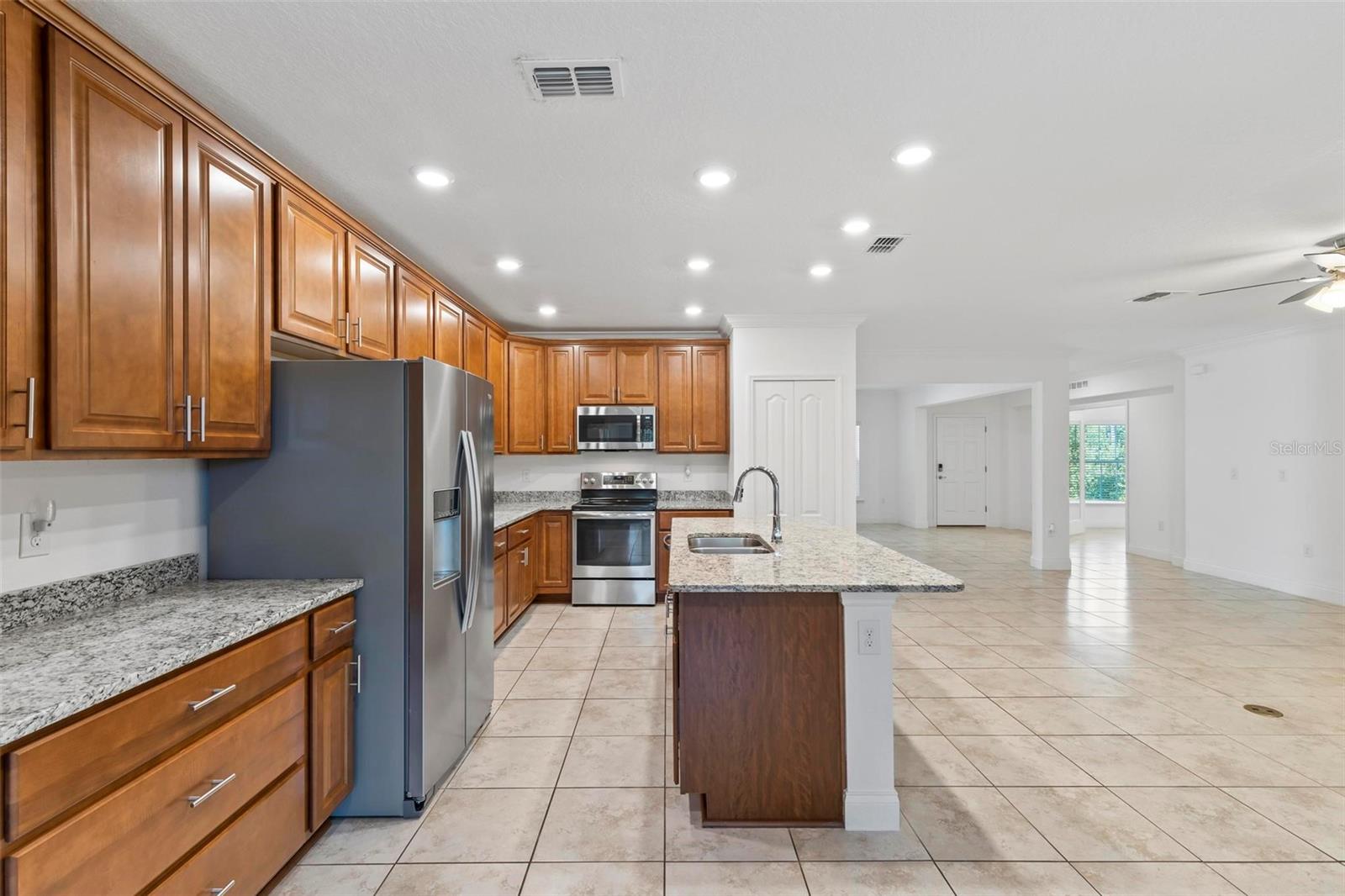 73 FAIRBANK LN, PALM COAST, FL, 32137