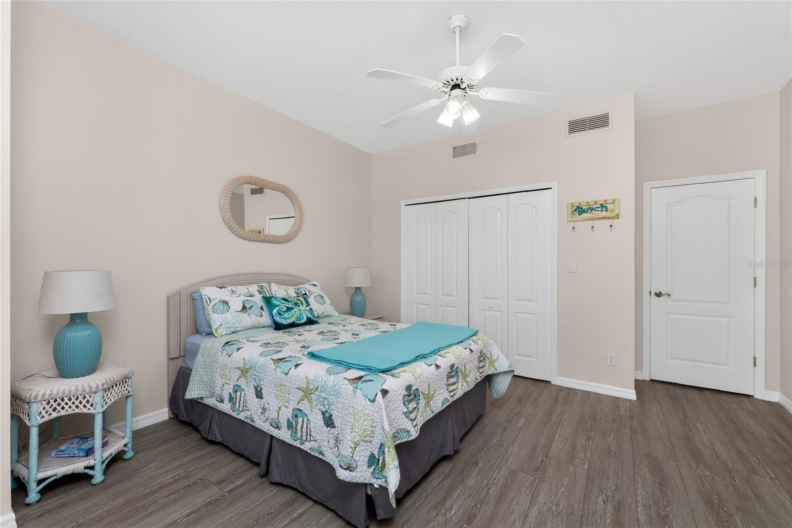 1390 BEACH RD #1, ENGLEWOOD, FL, 34223