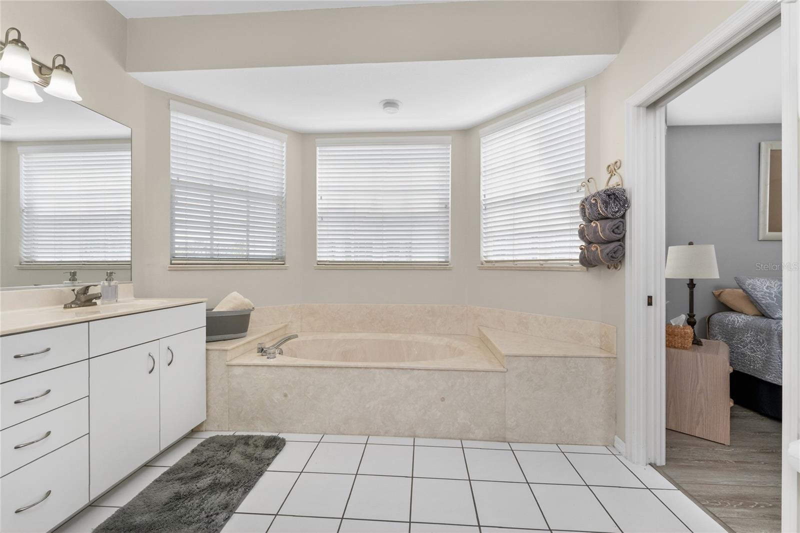 1390 BEACH RD #1, ENGLEWOOD, FL, 34223