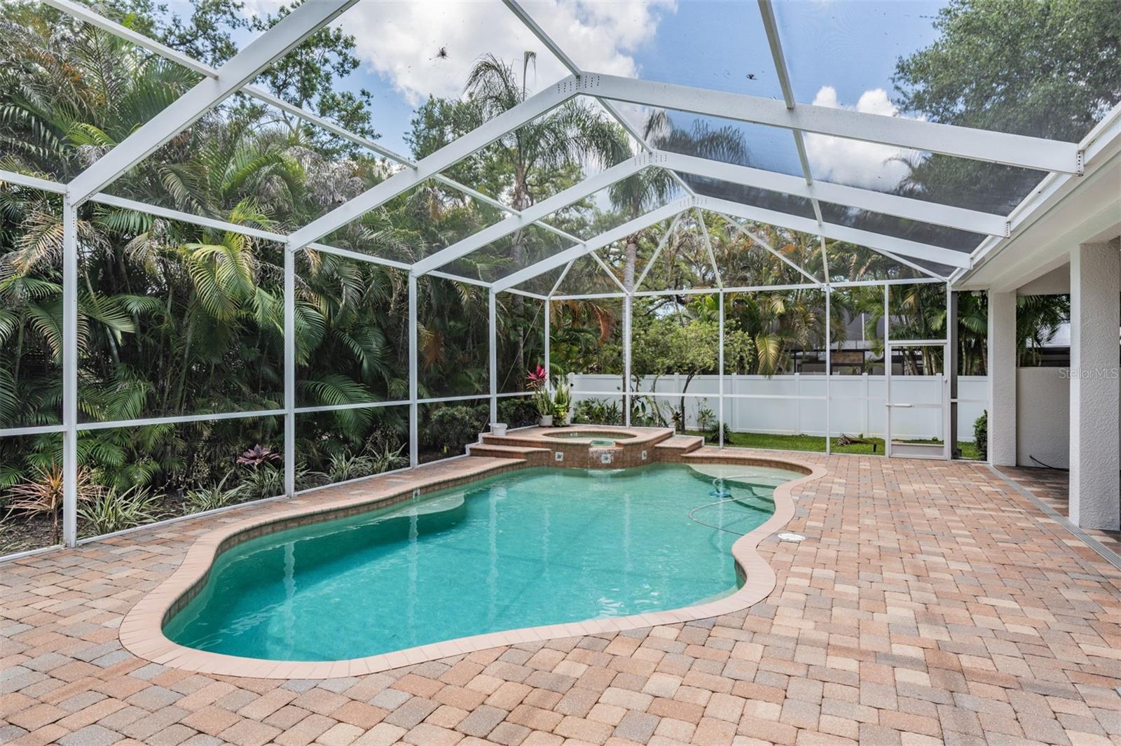 1575 QUAIL DR, DUNEDIN, FL, 34698