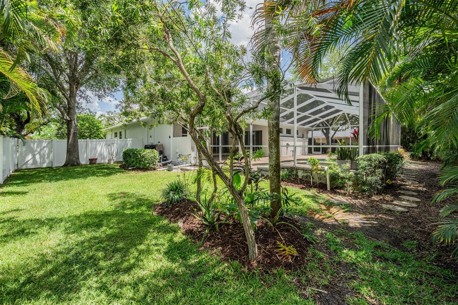 1575 QUAIL DR, DUNEDIN, FL, 34698