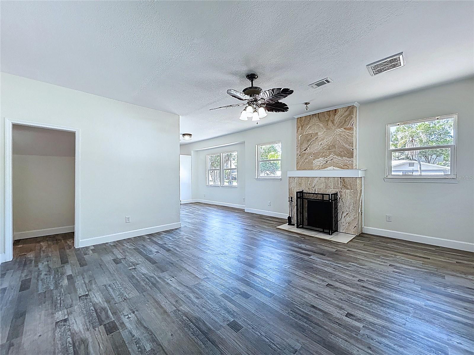 313 JEFFERSON AVE S, OLDSMAR, FL, 34677