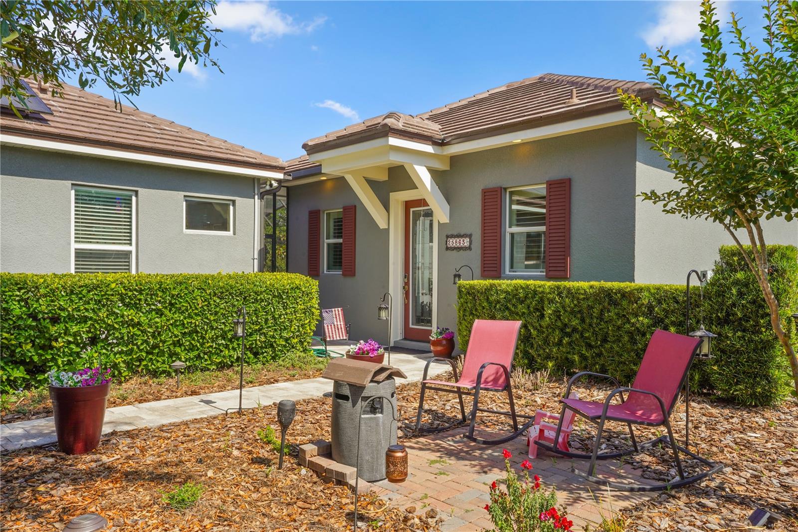 25863 CROSSINGS BLUFF LN, SORRENTO, FL, 32776