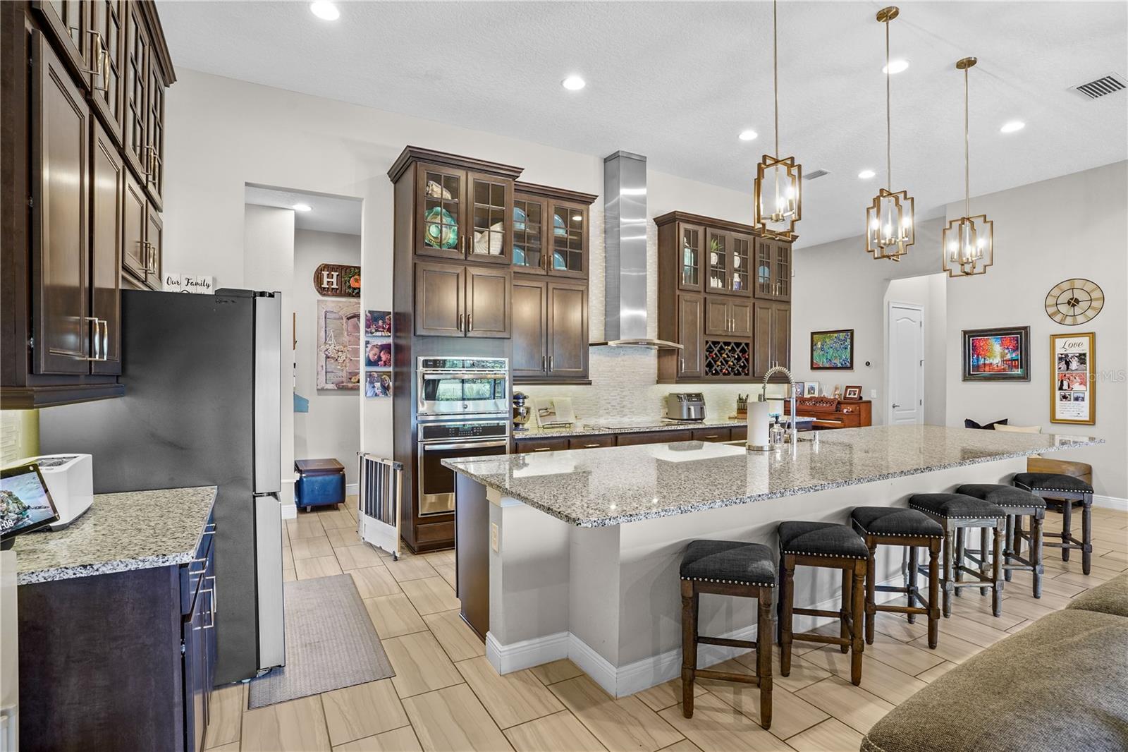 25863 CROSSINGS BLUFF LN, SORRENTO, FL, 32776