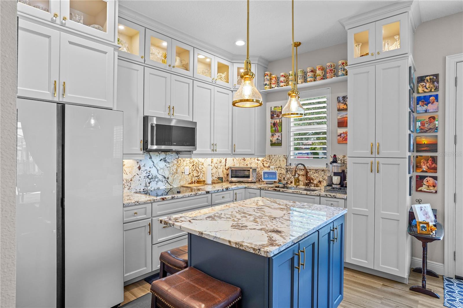 25863 CROSSINGS BLUFF LN, SORRENTO, FL, 32776