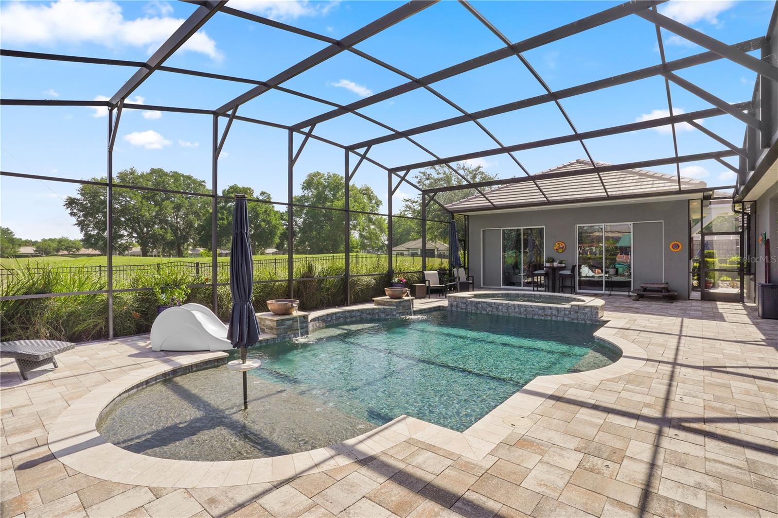 25863 CROSSINGS BLUFF LN, SORRENTO, FL, 32776