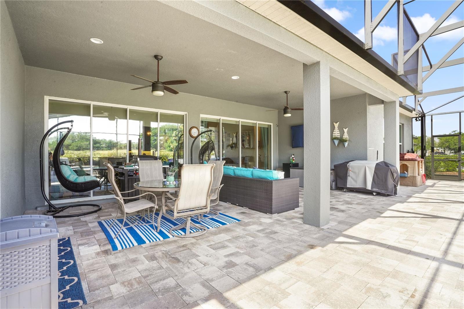 25863 CROSSINGS BLUFF LN, SORRENTO, FL, 32776