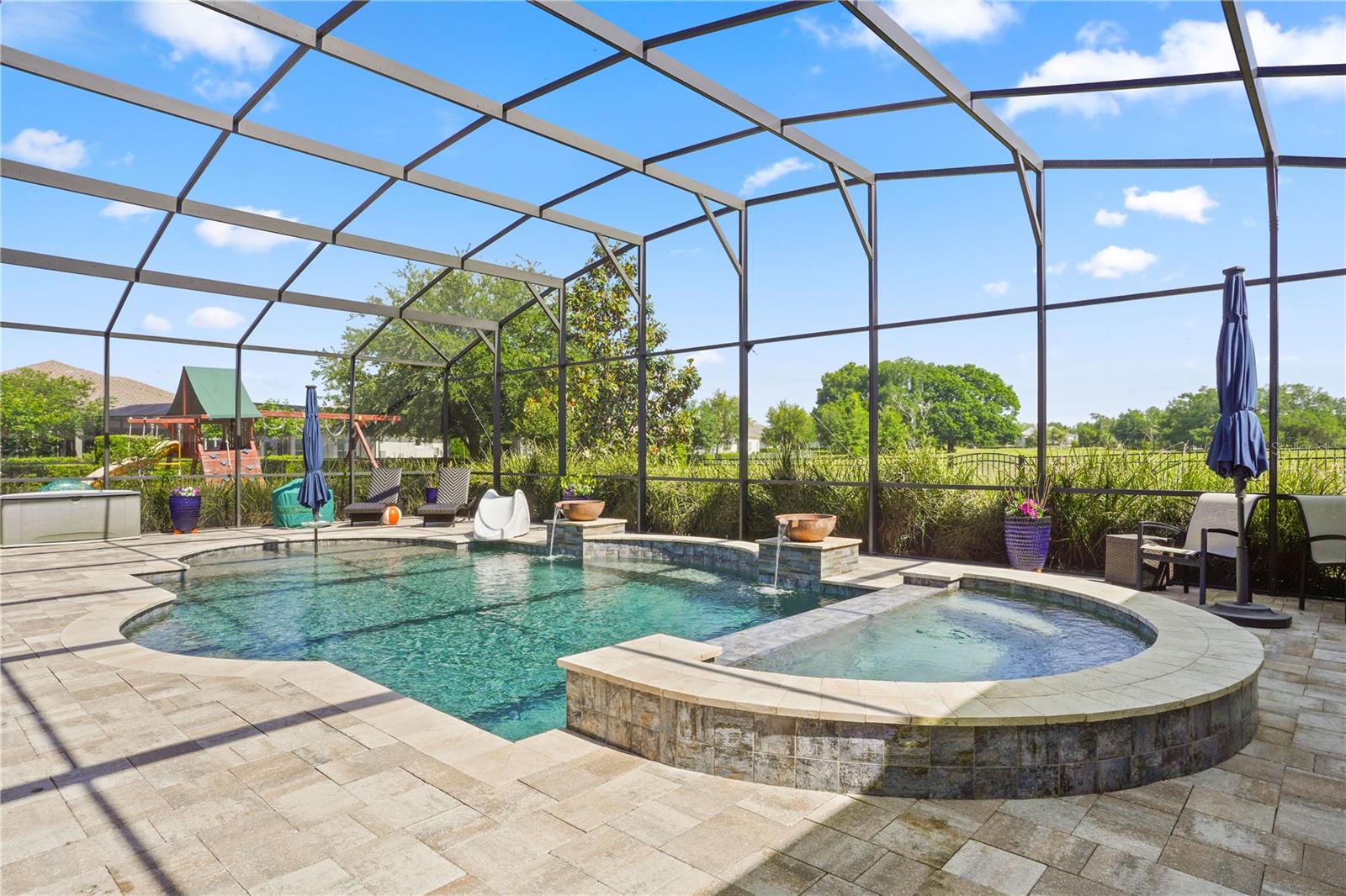 25863 CROSSINGS BLUFF LN, SORRENTO, FL, 32776