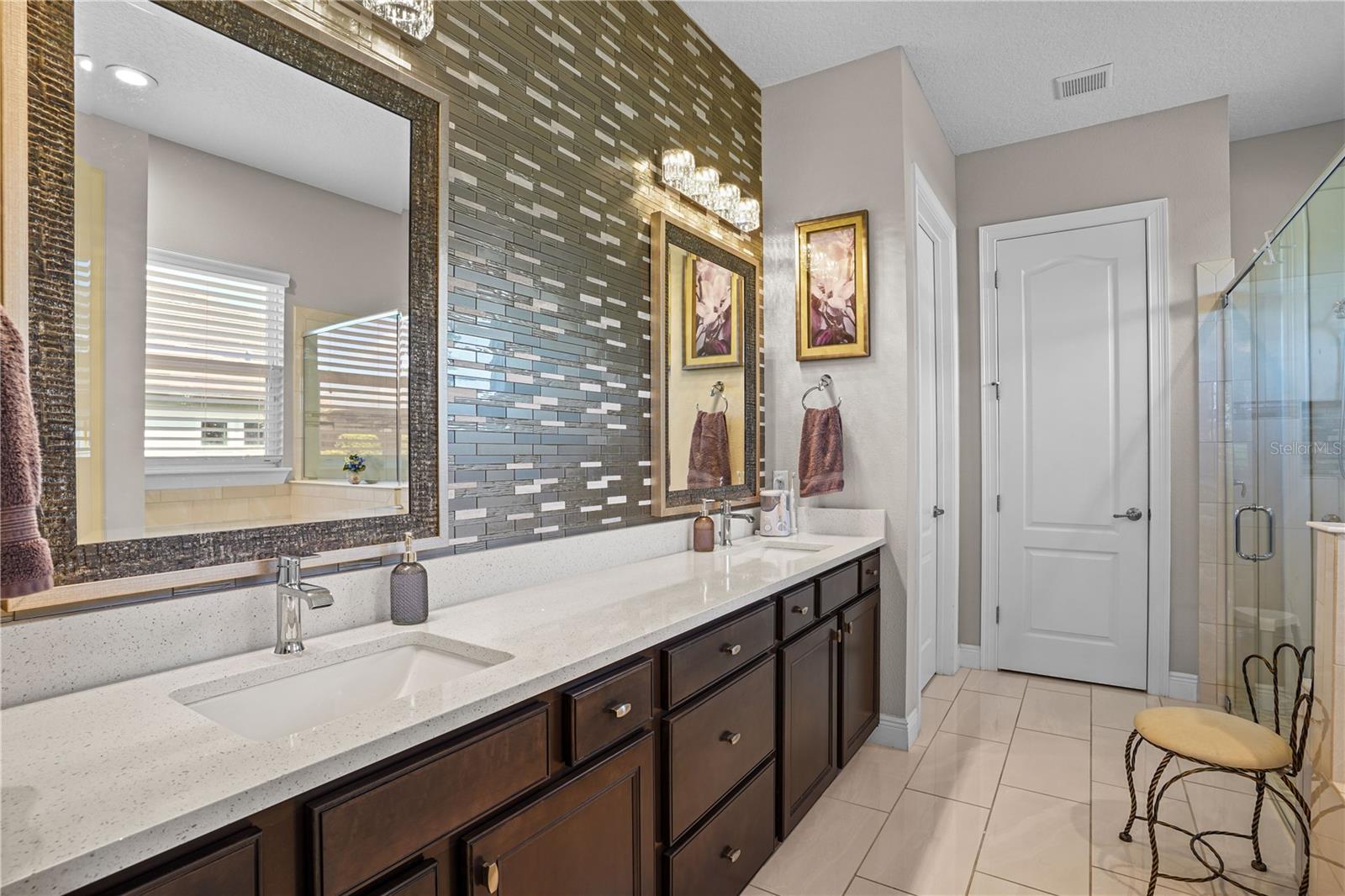 25863 CROSSINGS BLUFF LN, SORRENTO, FL, 32776