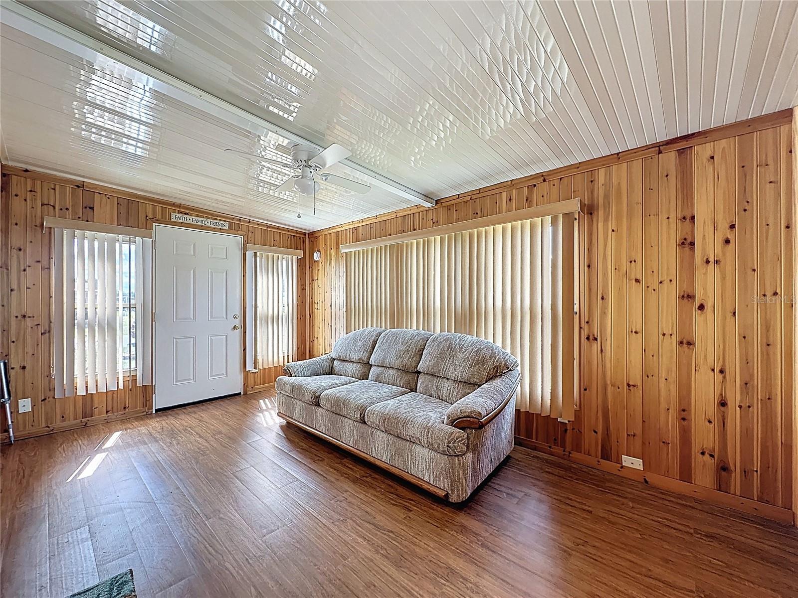 449 TIVOLI PARK DR, DAVENPORT, FL, 33897