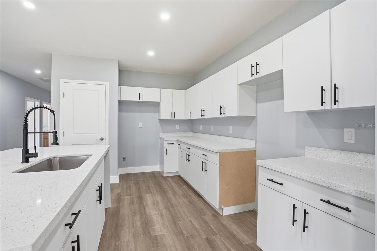 2720 NW 20TH TER, CAPE CORAL, FL, 33993