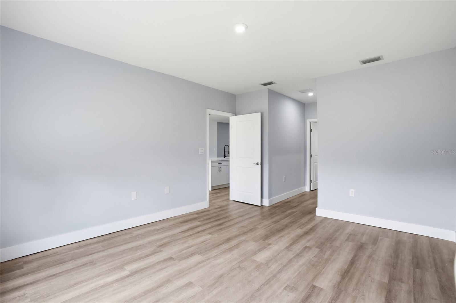 2720 NW 20TH TER, CAPE CORAL, FL, 33993