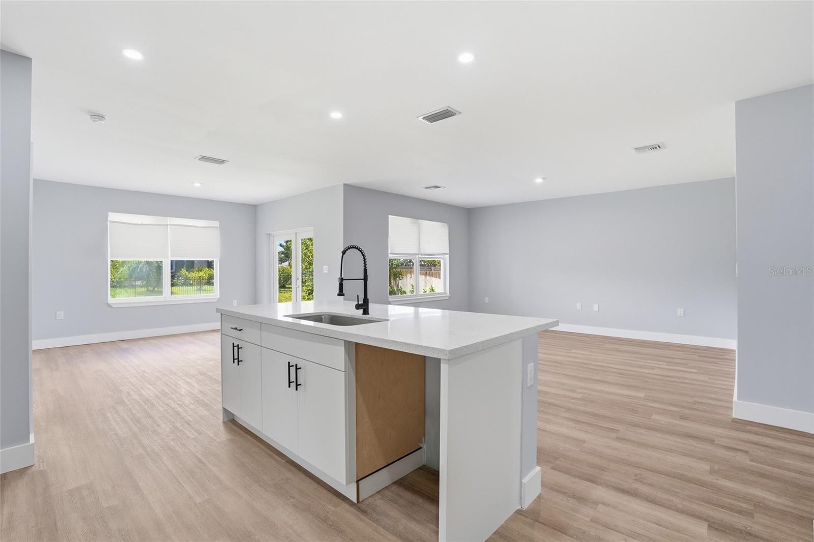 2720 NW 20TH TER, CAPE CORAL, FL, 33993