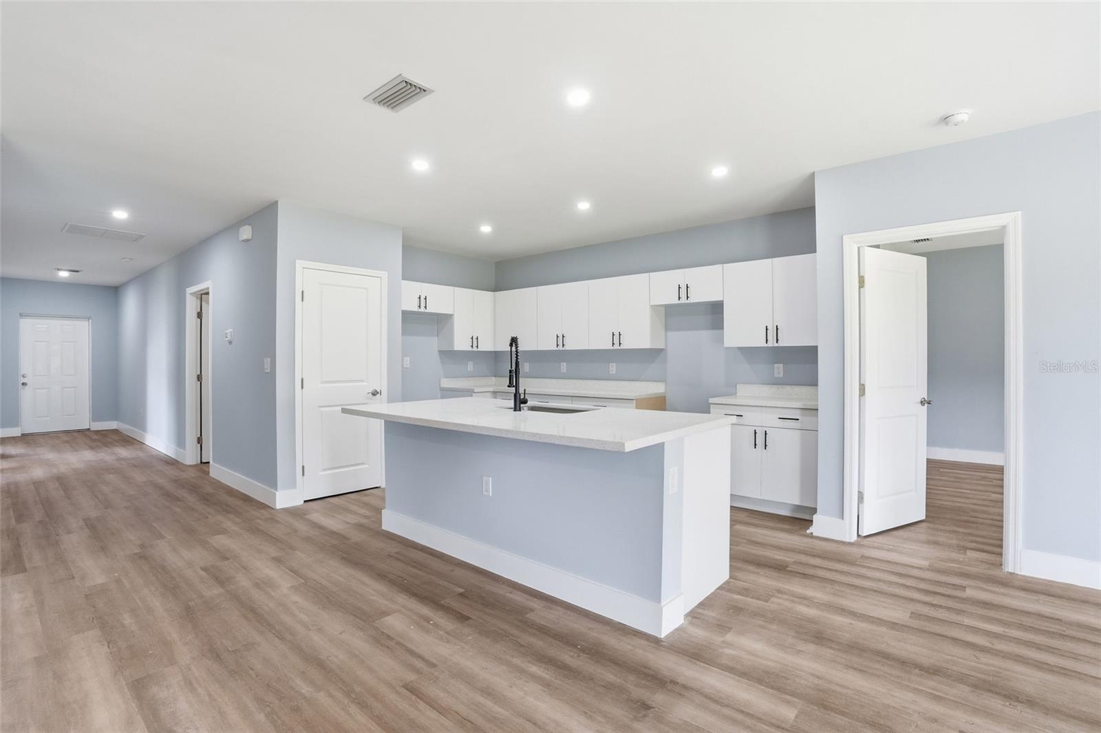 2720 NW 20TH TER, CAPE CORAL, FL, 33993