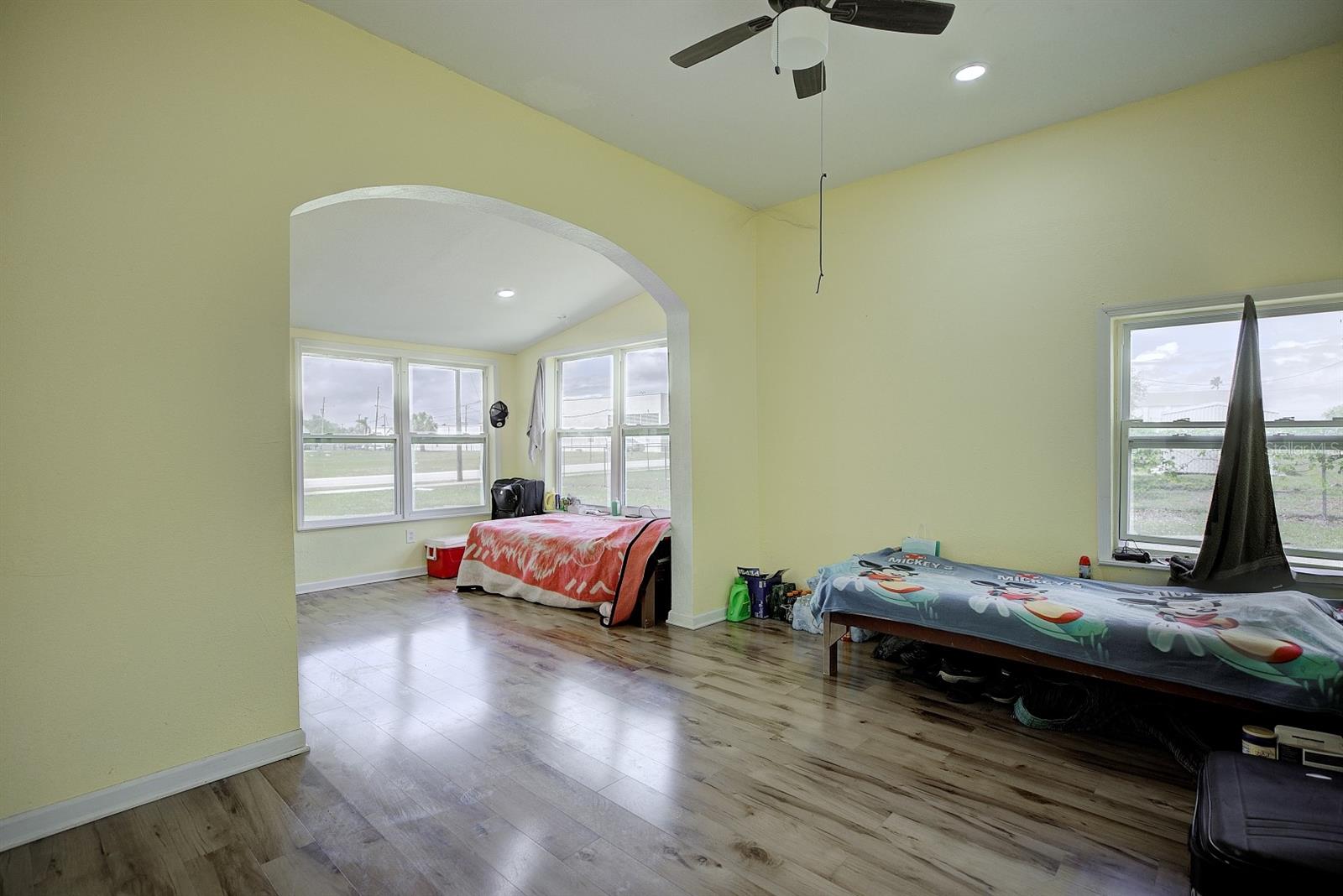 109 S ANOKA AVE, AVON PARK, FL, 33825