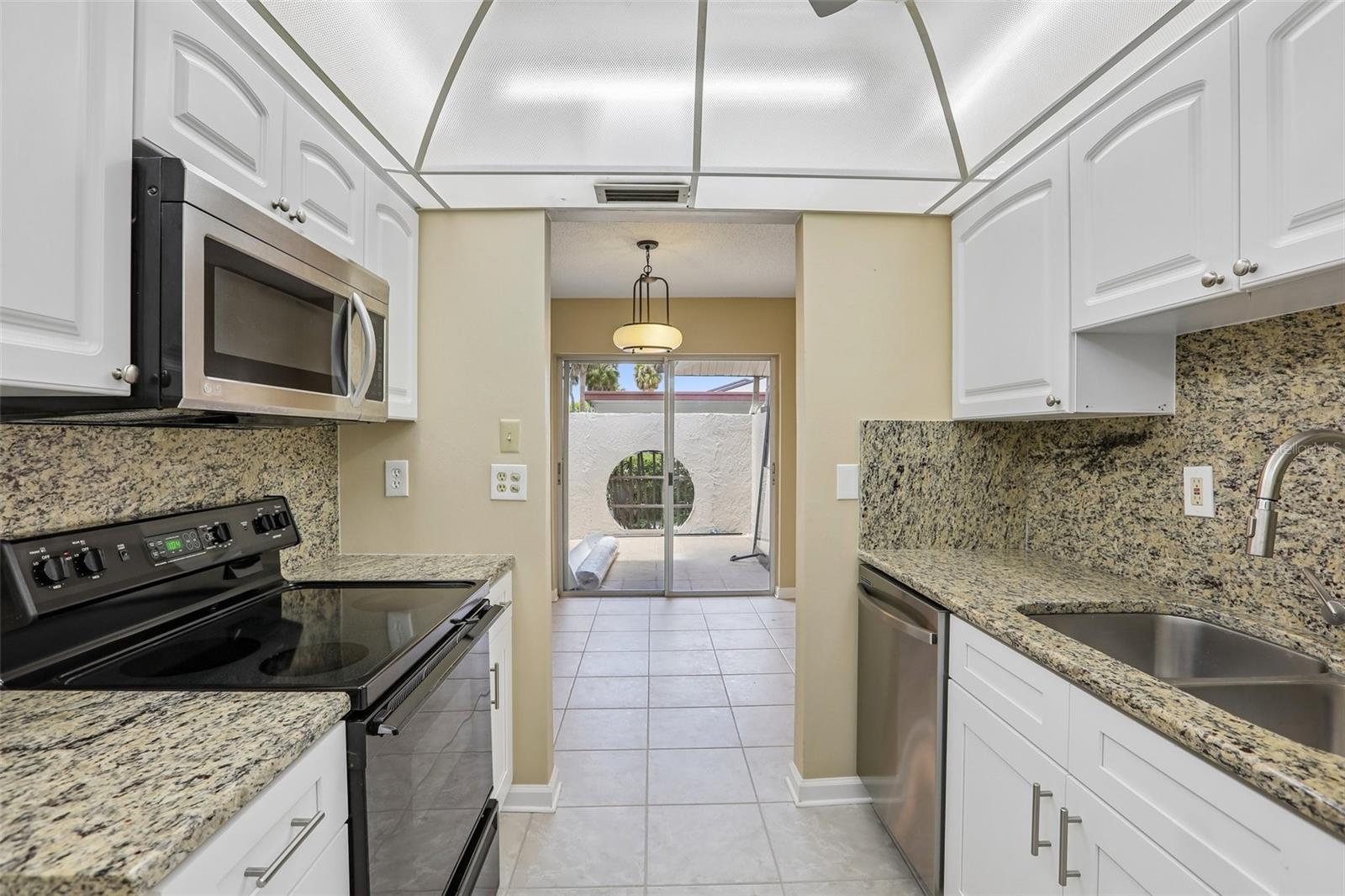 1418 14TH CIR SE #72, LARGO, FL, 33771