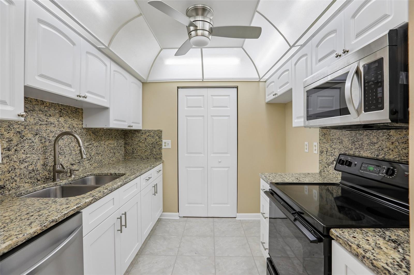1418 14TH CIR SE #72, LARGO, FL, 33771