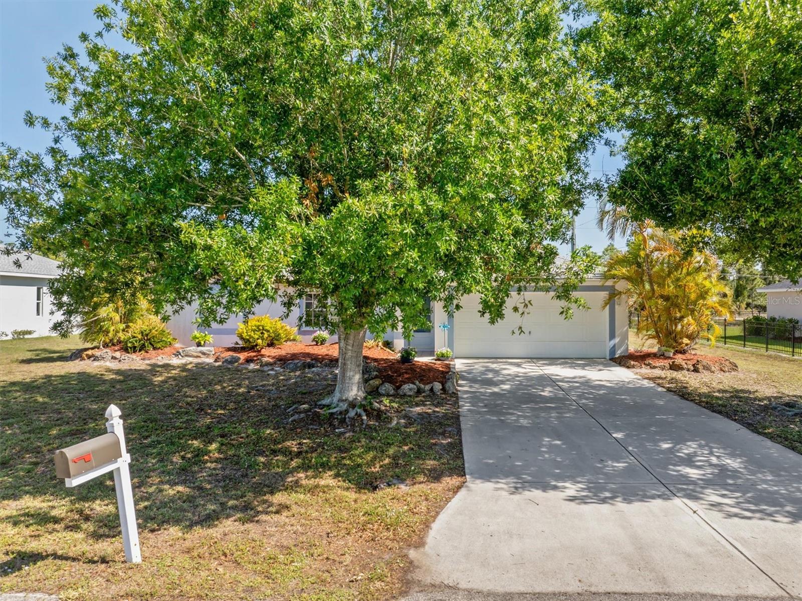 25444 ALICANTE DR, PUNTA GORDA, FL, 33955