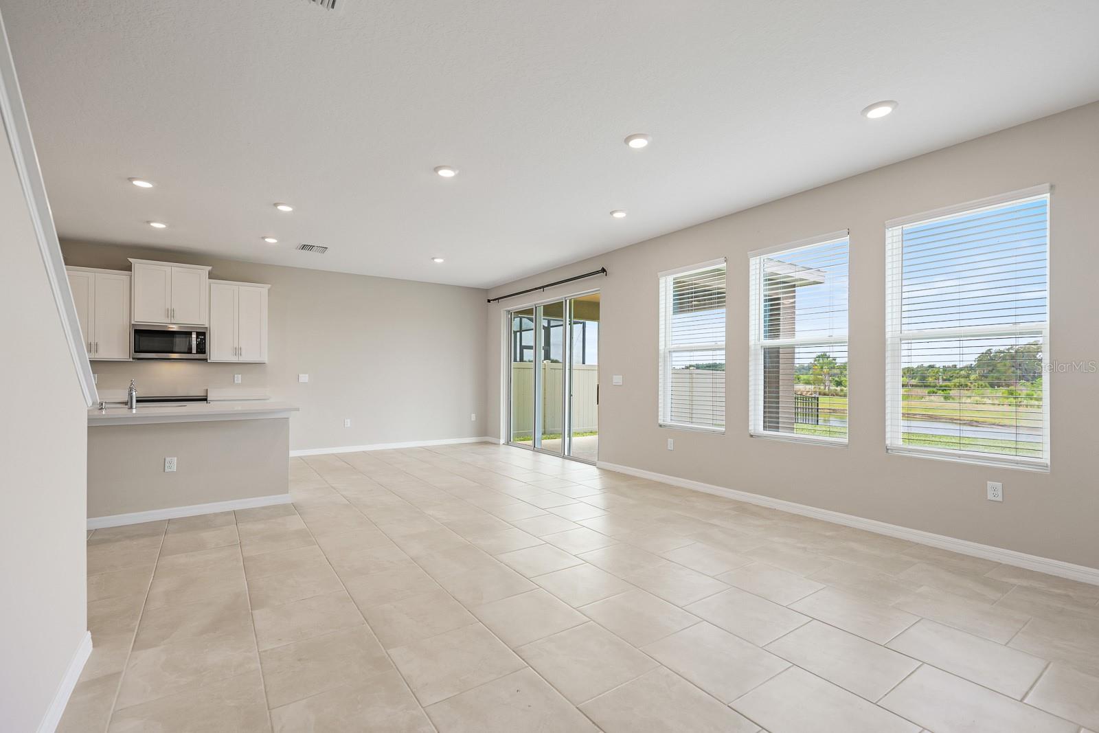 3809 SUNNY SPRING ST, PLANT CITY, FL, 33565
