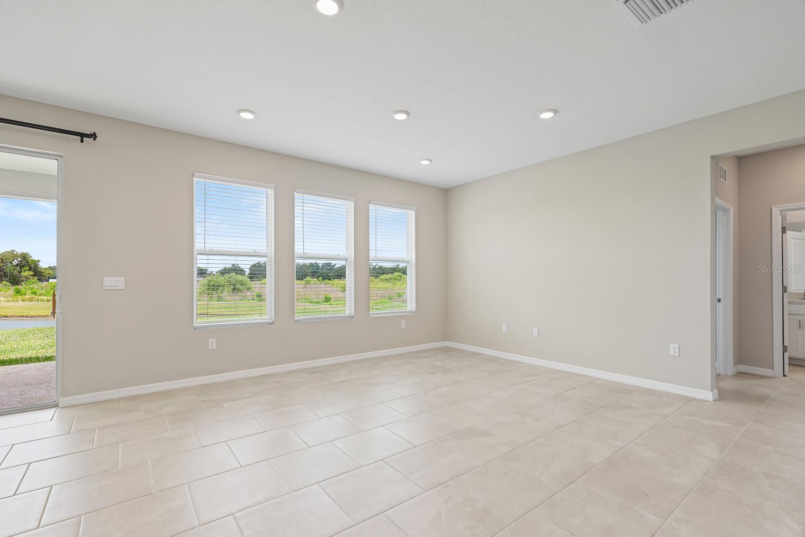 3809 SUNNY SPRING ST, PLANT CITY, FL, 33565