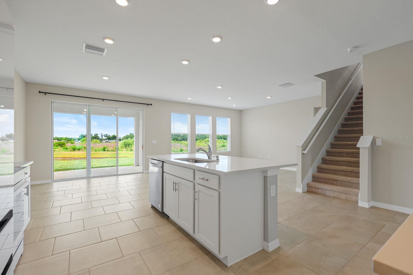 3809 SUNNY SPRING ST, PLANT CITY, FL, 33565