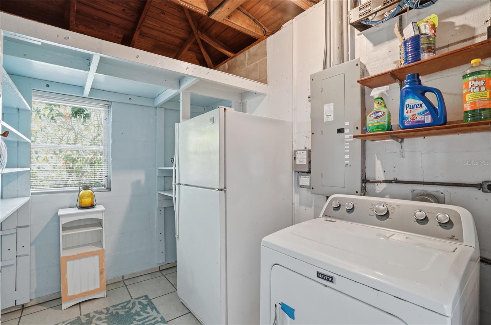 5941 49TH AVE N, KENNETH CITY, FL, 33709