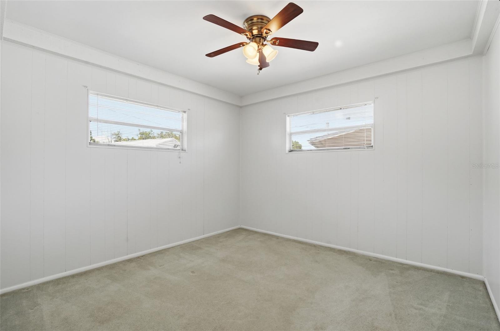 5941 49TH AVE N, KENNETH CITY, FL, 33709